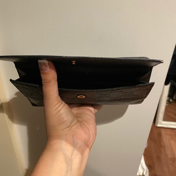 Gucci black leather heart wallet. - Picture 6 of 6